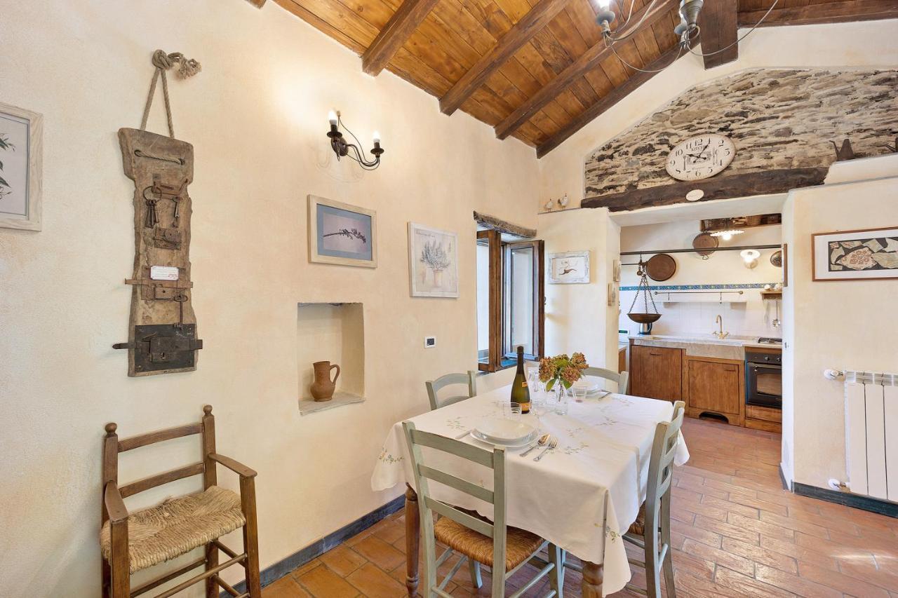 Casa Vittorina Villa Cesio Luaran gambar