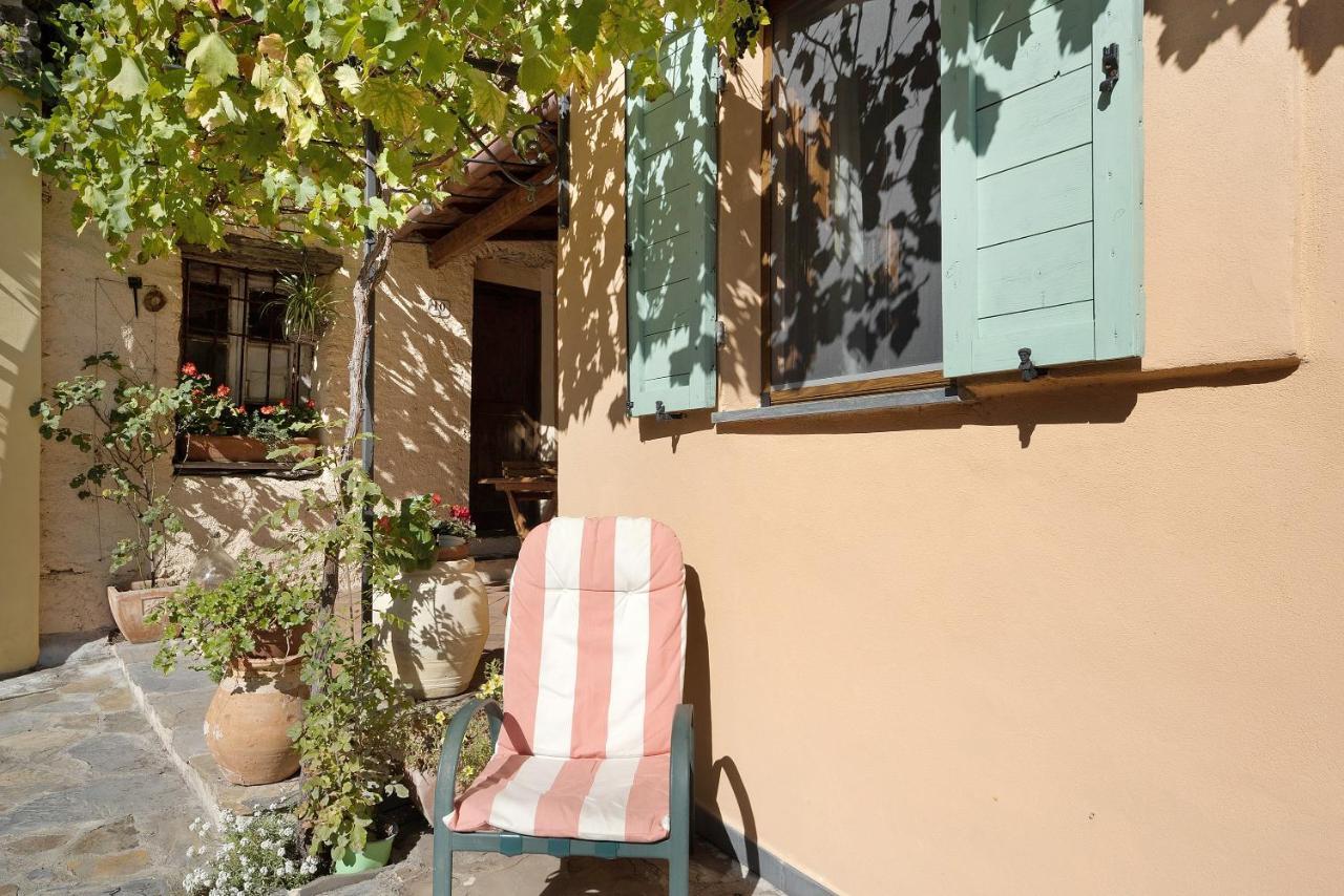 Casa Vittorina Villa Cesio Luaran gambar